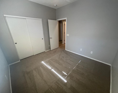 16829 W Cottonwood Street - Photo Thumbnail 16