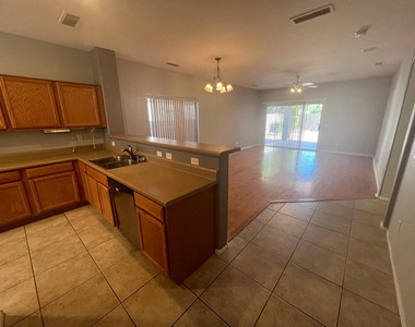16829 W Cottonwood Street - Photo Thumbnail 2