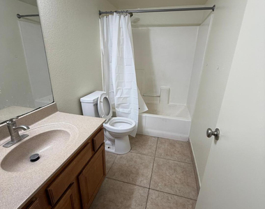 925 S Longmore - Photo Thumbnail 11