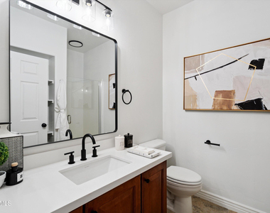 5450 E Deer Valley Drive - Photo Thumbnail 19