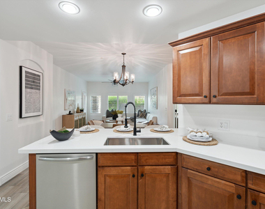 5450 E Deer Valley Drive - Photo Thumbnail 4