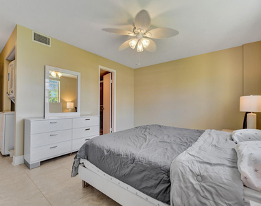 401 Se 3rd Street - Photo Thumbnail 10