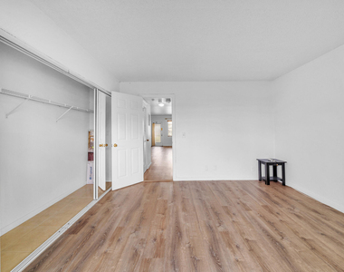 127 Westbury G - Photo Thumbnail 19