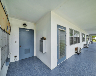127 Westbury G - Photo Thumbnail 30