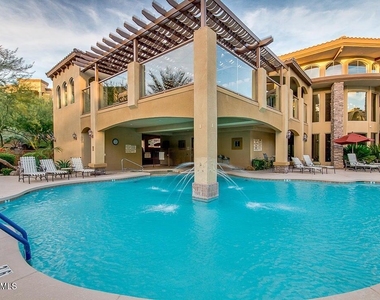 5450 E Deer Valley Drive - Photo Thumbnail 16