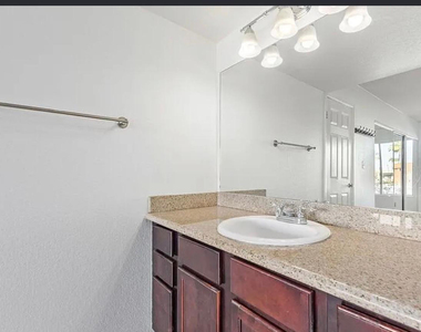 3500 N Hayden Road - Photo Thumbnail 8