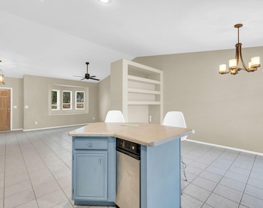 16916 E Alamosa Avenue - Photo Thumbnail 4
