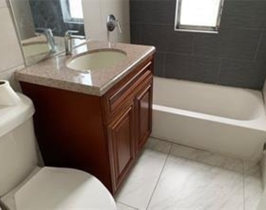 2037 Washington Street - Photo Thumbnail 7