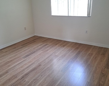 1250 Se 26th Street - Photo Thumbnail 9