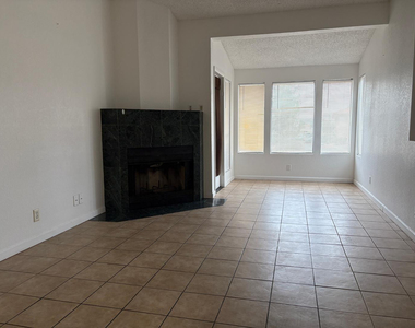 1820 E Morten Avenue - Photo Thumbnail 1