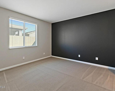17352 W Country Club Terrace - Photo Thumbnail 11
