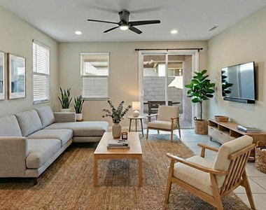 17352 W Country Club Terrace - Photo Thumbnail 2