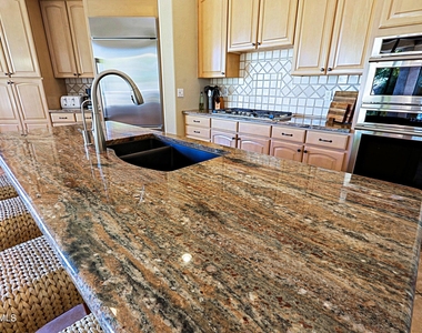 6280 E Amber Sun Drive - Photo Thumbnail 20