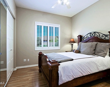 6280 E Amber Sun Drive - Photo Thumbnail 37