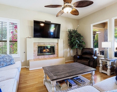 6280 E Amber Sun Drive - Photo Thumbnail 10
