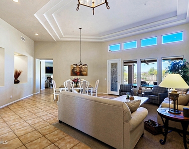 6280 E Amber Sun Drive - Photo Thumbnail 4