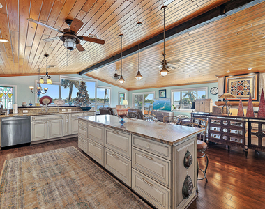 12140 Se Indian River Drive N - Photo Thumbnail 19