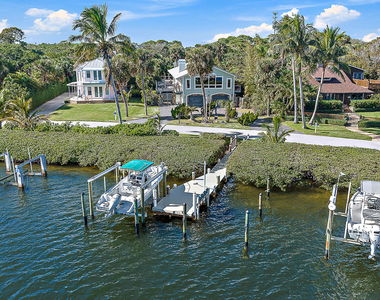 12140 Se Indian River Drive N - Photo Thumbnail 11
