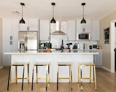 1450 E Hoover Avenue - Photo Thumbnail 3