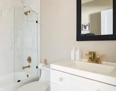 1450 E Hoover Avenue - Photo Thumbnail 44