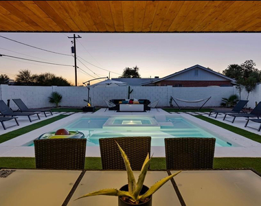 1450 E Hoover Avenue - Photo Thumbnail 89
