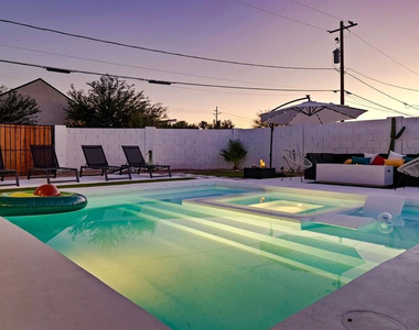 1450 E Hoover Avenue - Photo Thumbnail 101