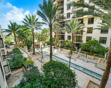 801 S Olive Avenue - Photo Thumbnail 33