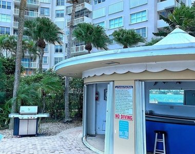 2800 N Flagler Drive - Photo Thumbnail 19