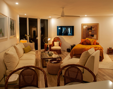 2800 N Flagler Drive - Photo Thumbnail 2