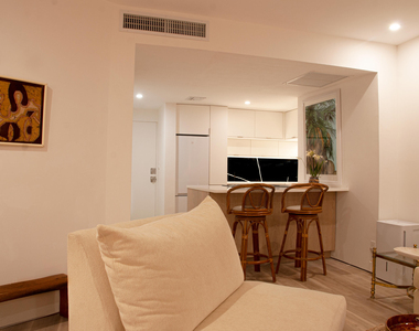 2800 N Flagler Drive - Photo Thumbnail 4