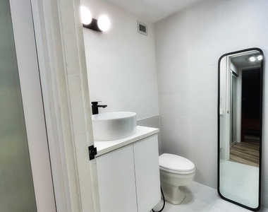 2800 N Flagler Drive - Photo Thumbnail 12