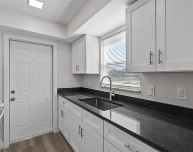 1150 E Sample Road - Photo Thumbnail 2