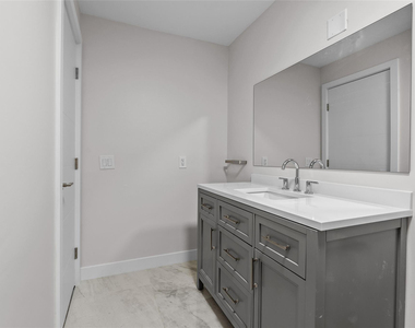 1150 E Sample Road - Photo Thumbnail 15