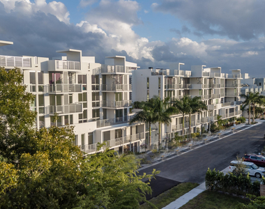111 Se 1st Avenue - Photo Thumbnail 22