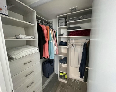 111 Se 1st Avenue - Photo Thumbnail 14