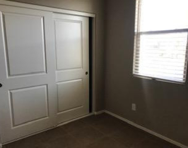 22595 E Via Del Palo -- - Photo Thumbnail 3