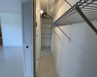 1225 Nw 21st Street Nw - Photo Thumbnail 12