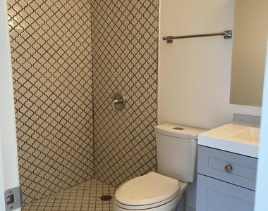 1225 Nw 21st Street Nw - Photo Thumbnail 8