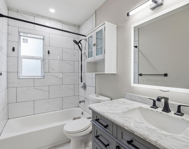 2022 N 40th Street - Photo Thumbnail 16