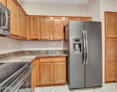 15438 W Domingo Lane - Photo Thumbnail 12