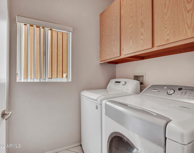 15438 W Domingo Lane - Photo Thumbnail 14