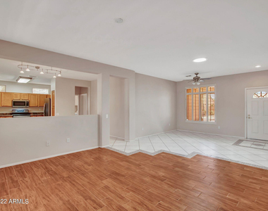 15438 W Domingo Lane - Photo Thumbnail 8