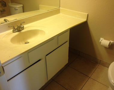 3005 E Cicero - Photo Thumbnail 7