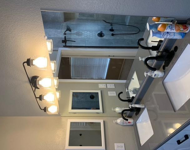 12328 W Roanoke Avenue - Photo Thumbnail 6