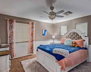 6551 S Four Peaks Place - Photo Thumbnail 14