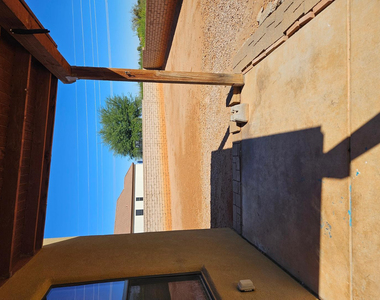 1285 Preston Street - Photo Thumbnail 4