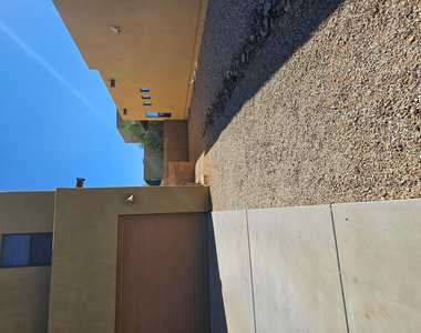 1285 Preston Street - Photo Thumbnail 2