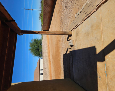 1285 Preston Street - Photo Thumbnail 3