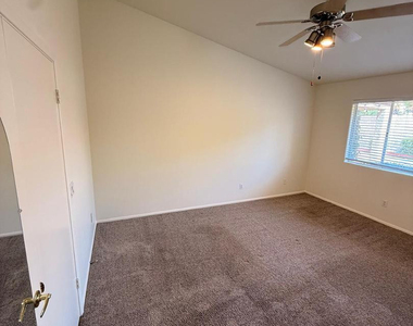 4556 E Charleston Avenue - Photo Thumbnail 13
