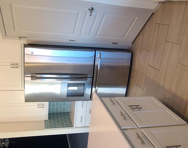 2210 Jacks Drive - Photo Thumbnail 7